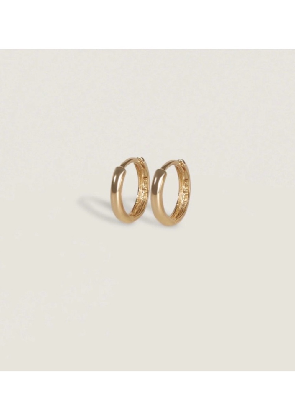 Kinn Studios petite huggie earrings